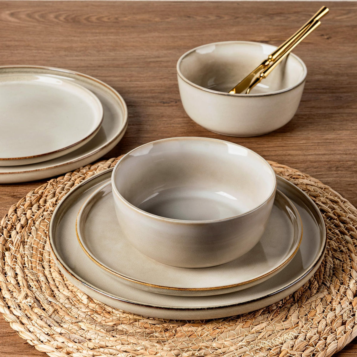 Powoo Stoneware Dinnerware Set – Reactive Glaze, Service for 8